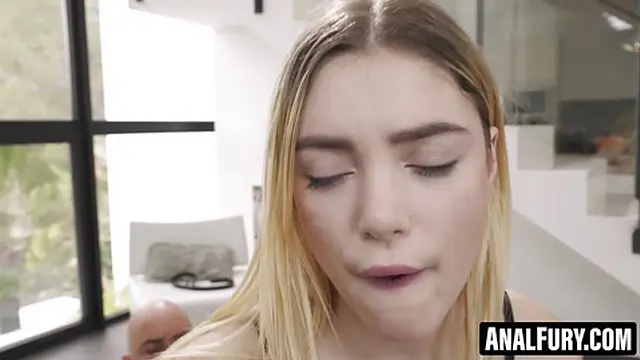 Spanish blonde Paola Hard is passionate about deep and rough anal