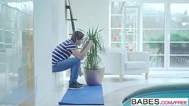 Sweet Teens - milf Tutorials - (Samantha Jolie &mdash;  Jason &mdash;  Lexi Dona) - Water Play