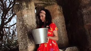 Dark-haired German chick gets her tight pussy🌮️ ravaged by monster dick🍆 outdoors