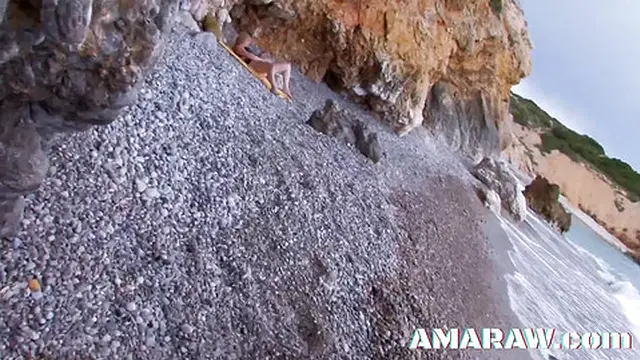 Blondie Lillian Terry takes it hard-core on the beach
