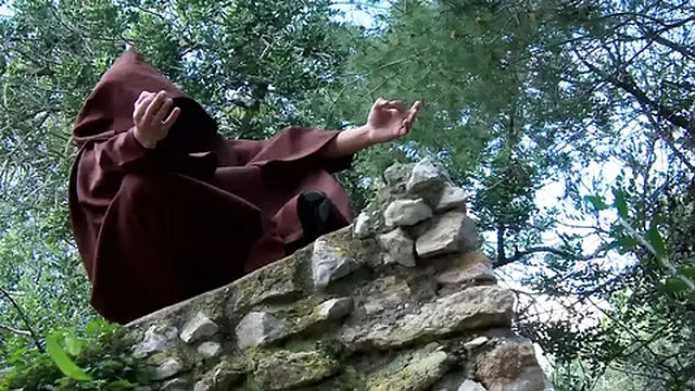 Hot Blonde With Nice Twat Lips Got Fucked In The Woods