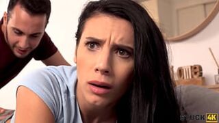 The Stuck Pleasure: Witnessing A Girl's Helplessness Brings Her Unwanted高潮 To My Buddy