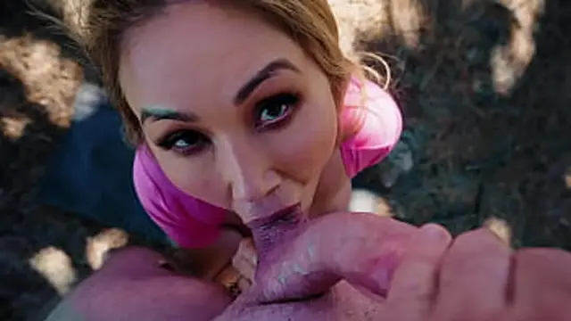 FREE SCENE! Kianna Dior Lost Hike